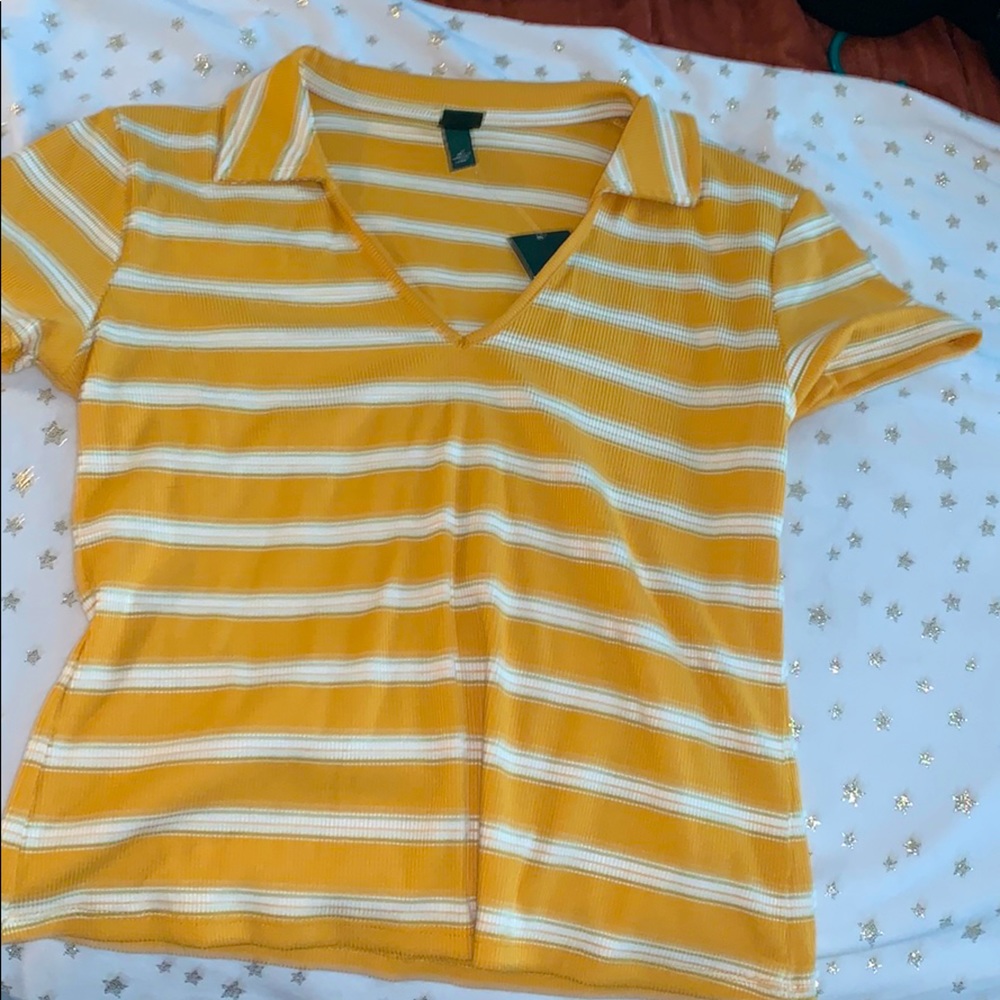 crop collared top